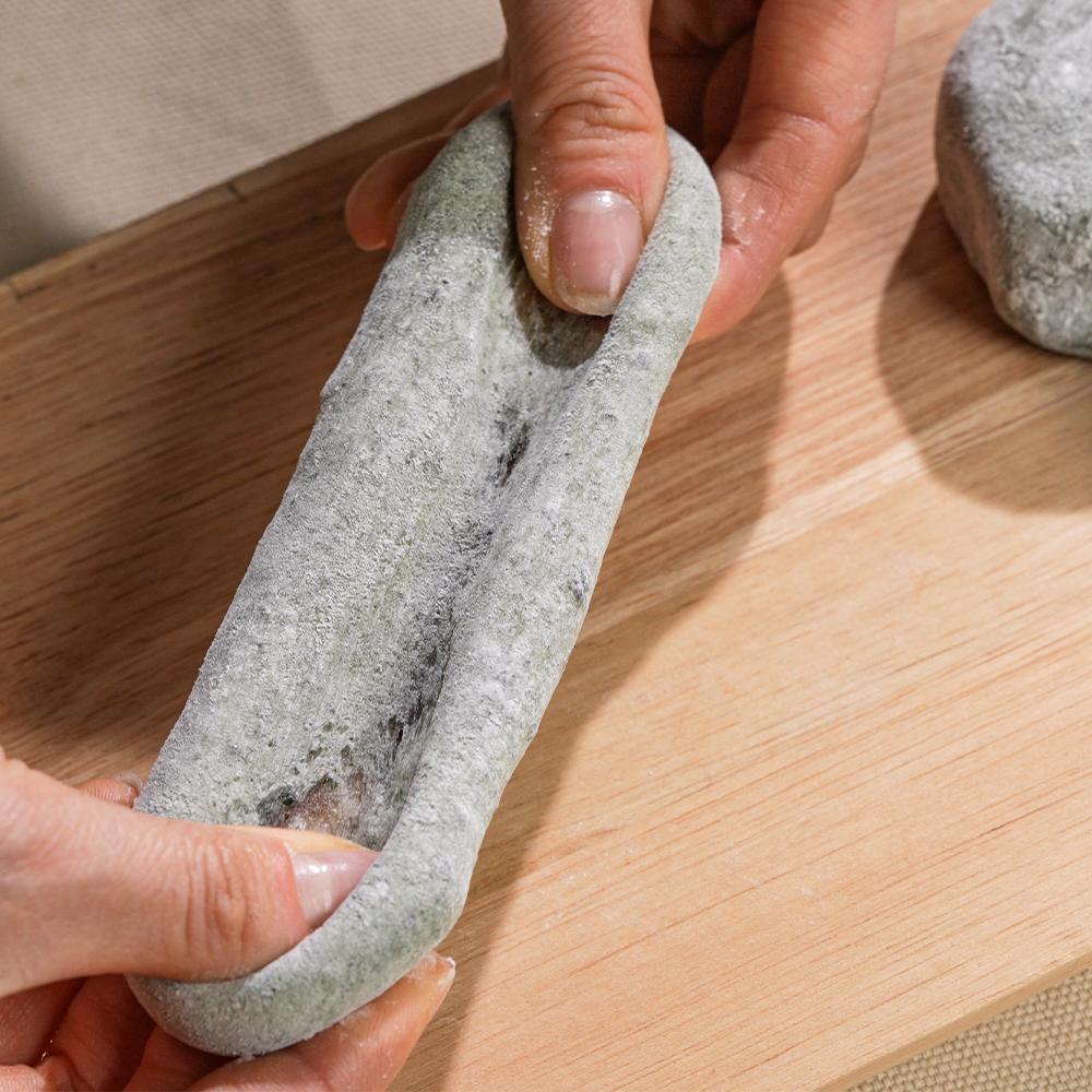 Jeju Hallasan Mugwort Glutinous Rice Cake